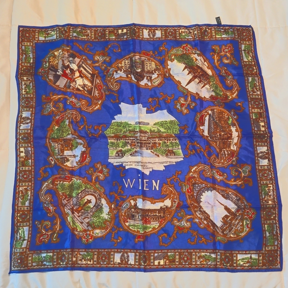 Vintage Vienna Austria Schloss Schönbrunn Gloriette Souvenir Collectible Scarf